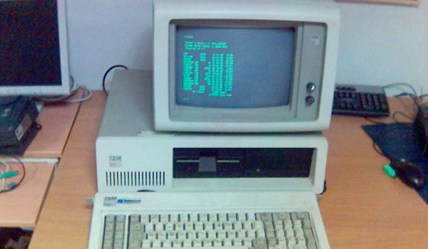 IBM-PC — двадцать лет назад был крутым и очень дорогим компьютером